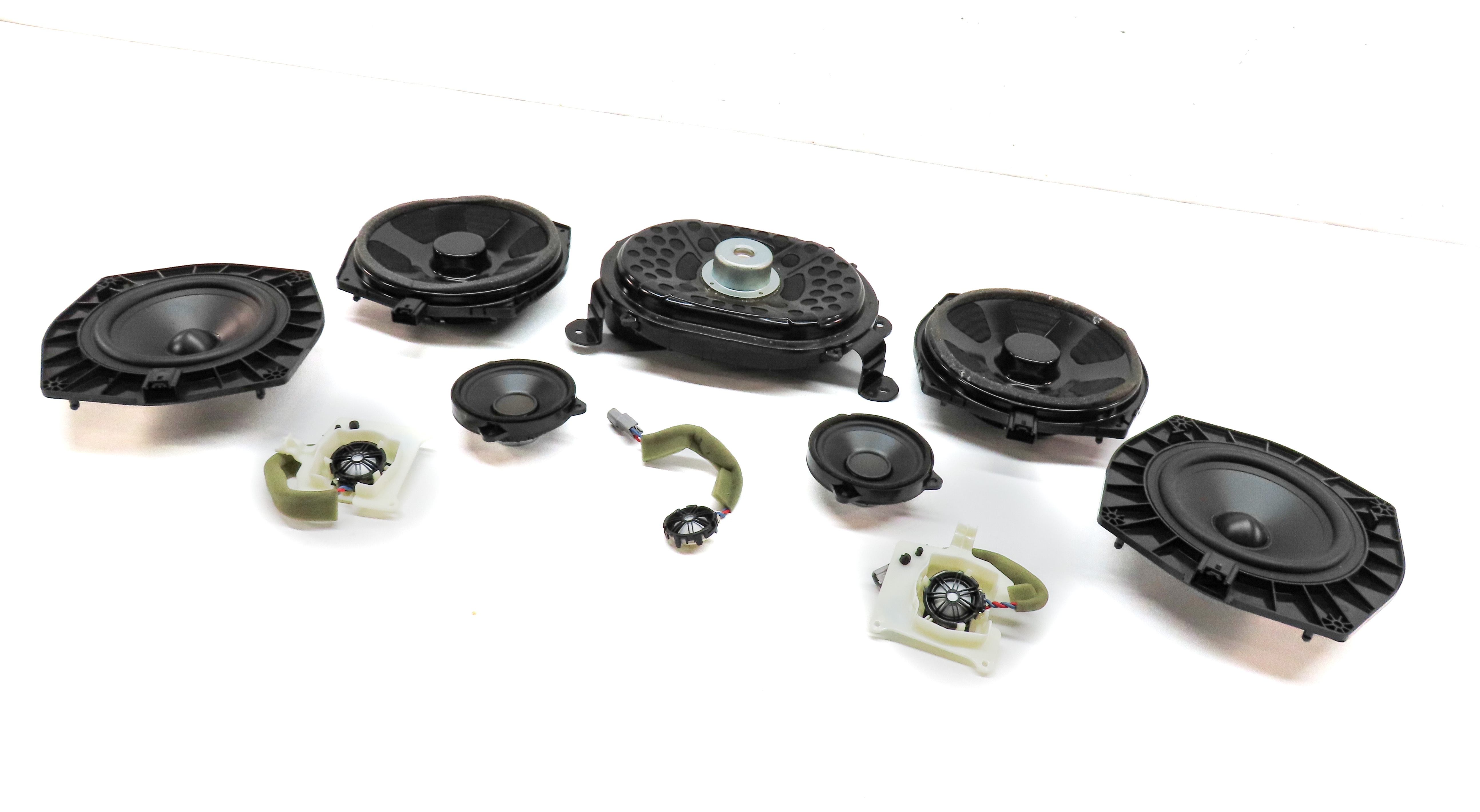 2017 LAND ROVER DISCOVERY L462 RADIO STEREO SUB SUBWOOFER TWEETER SPEAKER SET-10 — exact item pictured